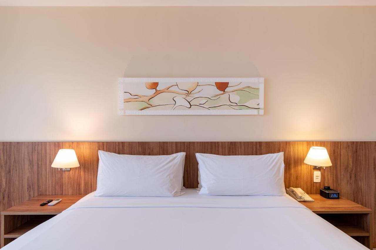 Hotel By Ihg