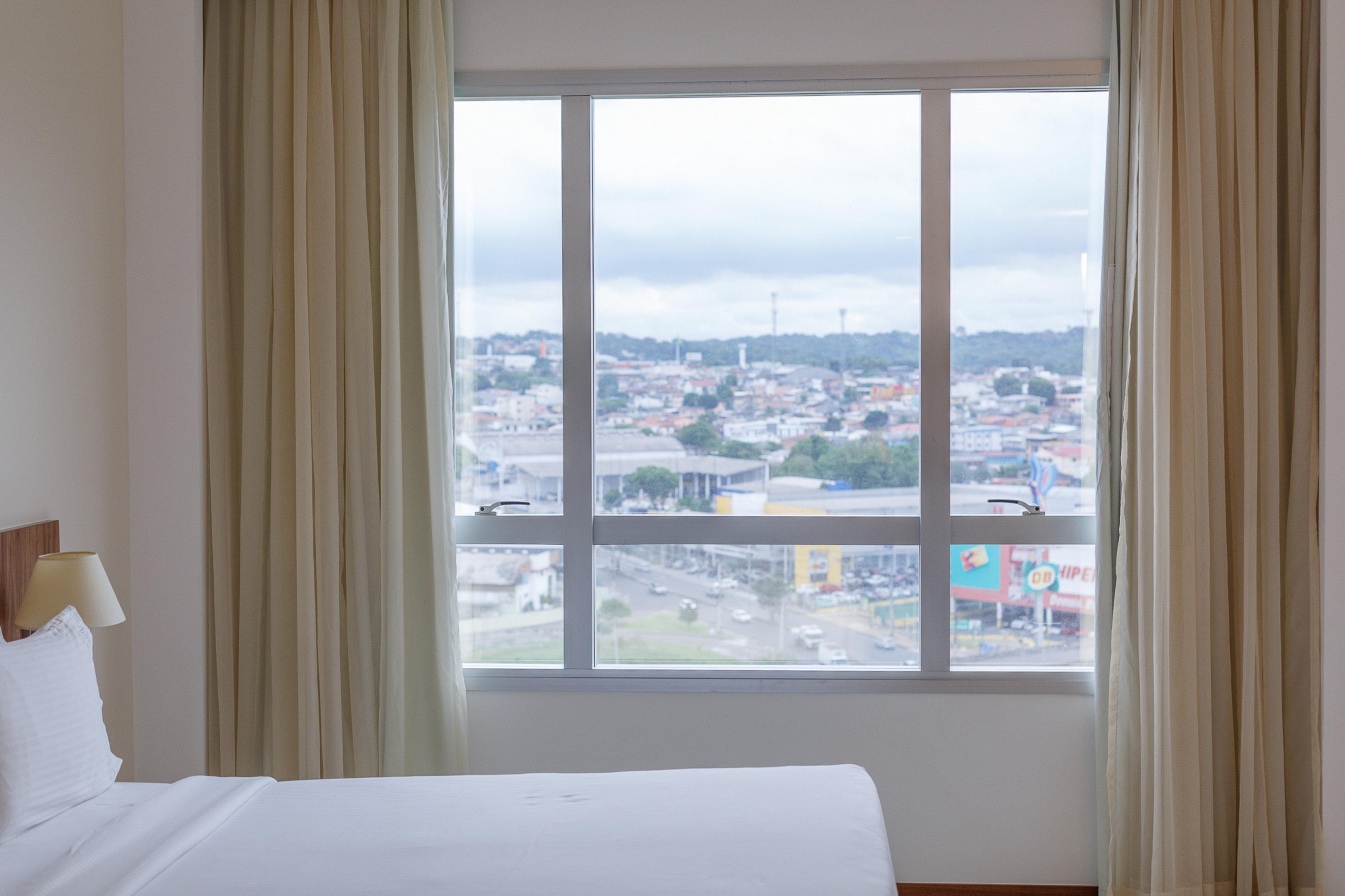 Hotel By Ihg 4*