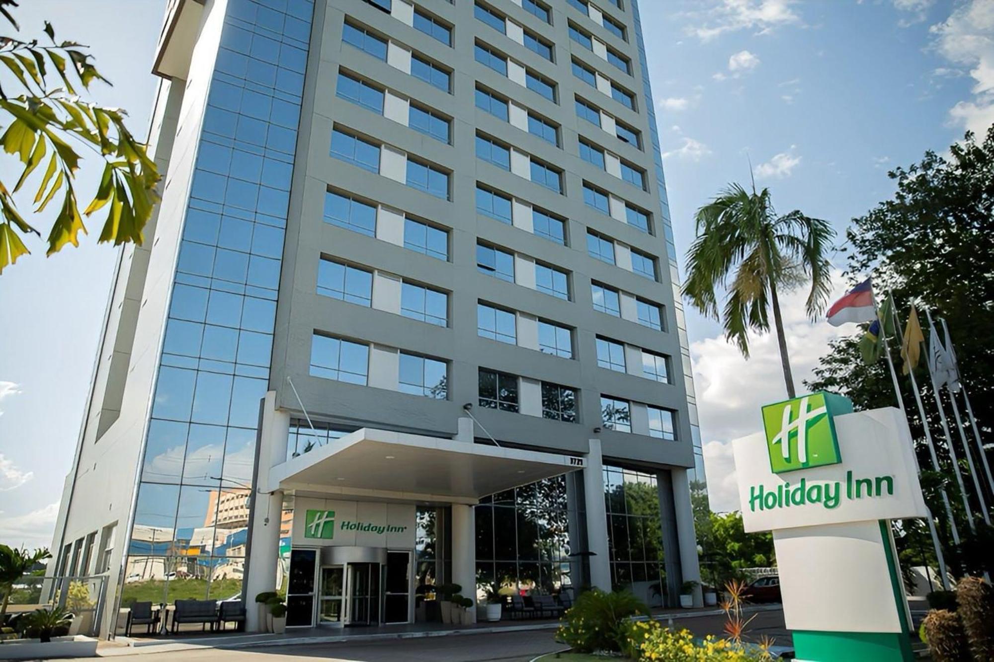 By Ihg 4*